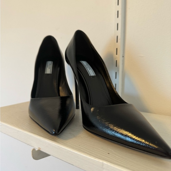 Prada Stiletto Pumps - Picture 3 of 8